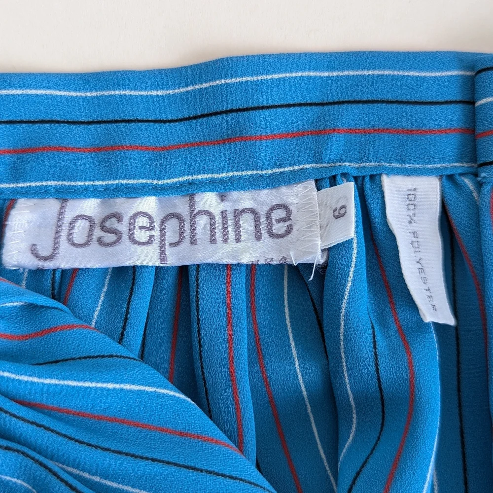 Vintage Secretary Style Stripe Set: Button Down Top Neck Bow A-line Skirt